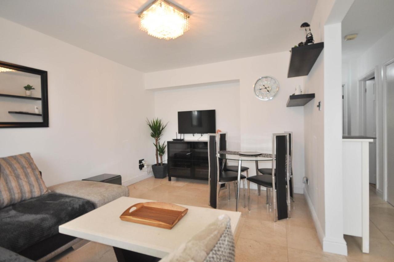 Modern 2 Bed